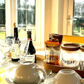 Briarwood nr Manchester Airport/Wilmslow